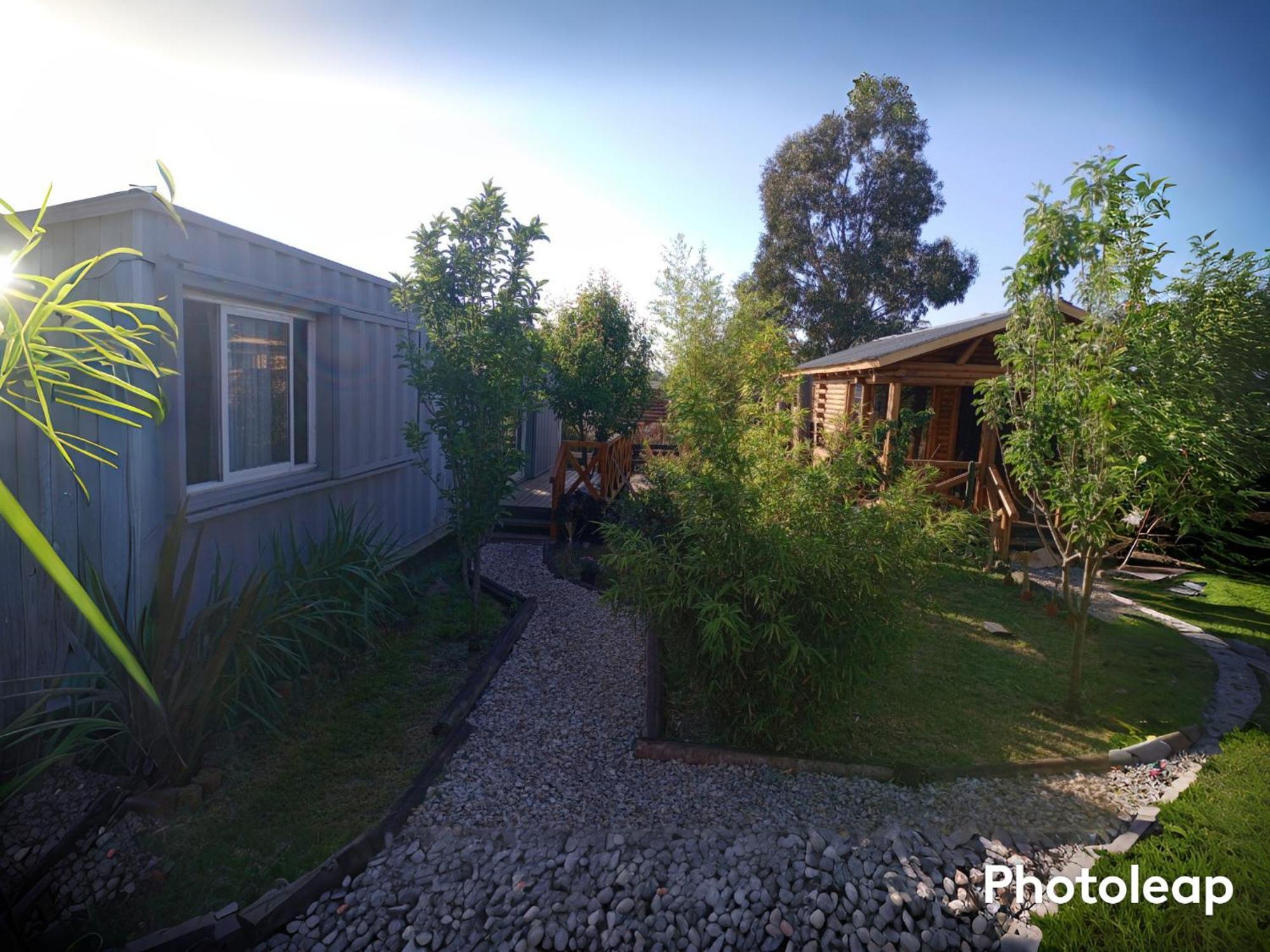 Foresta Acantilados, Casa Container Y De Troncos
